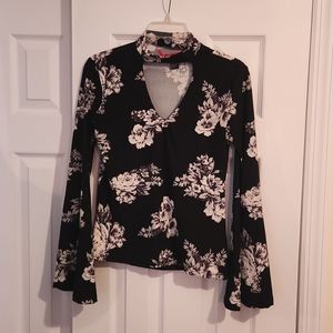 Cut Out Floral Blouse